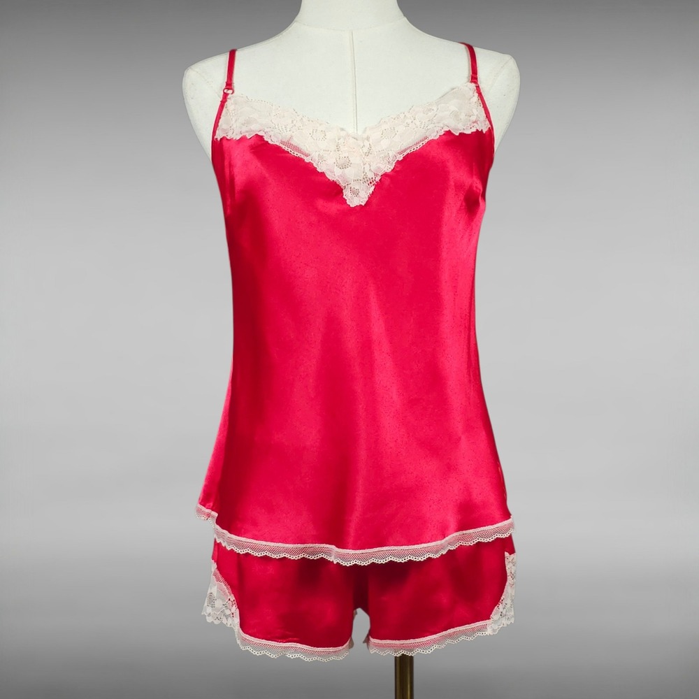 Vintage Y2K Victoria's Secret Red Satin Lace Trim Pajama Cami Shorts Set Women S